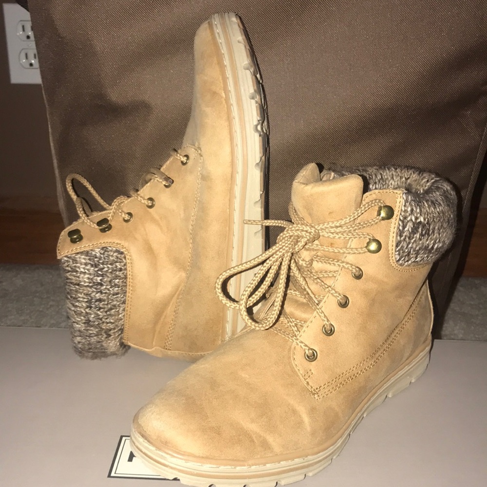 White Mountain Cliff’s boots